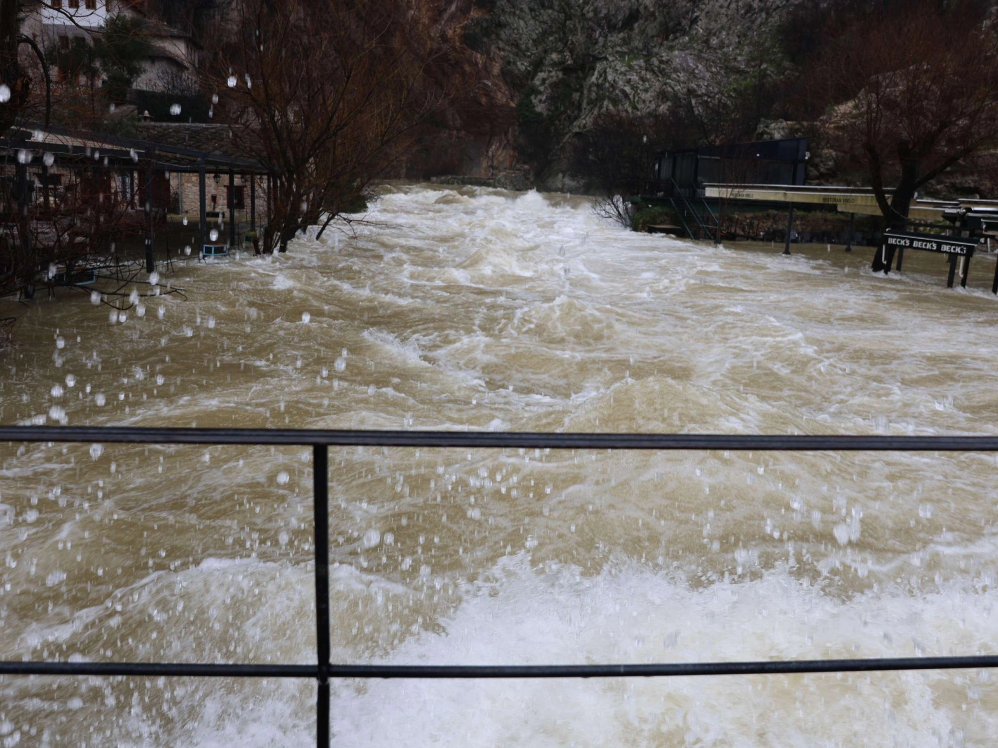 Blagaj platio cijenu neplanske gradnje